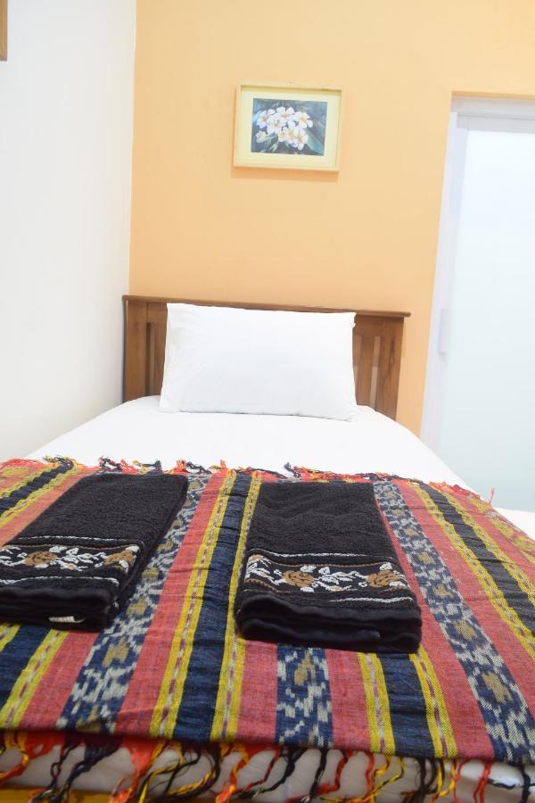 The Cabin Hotel Ambasador Yogyakarta Dış mekan fotoğraf