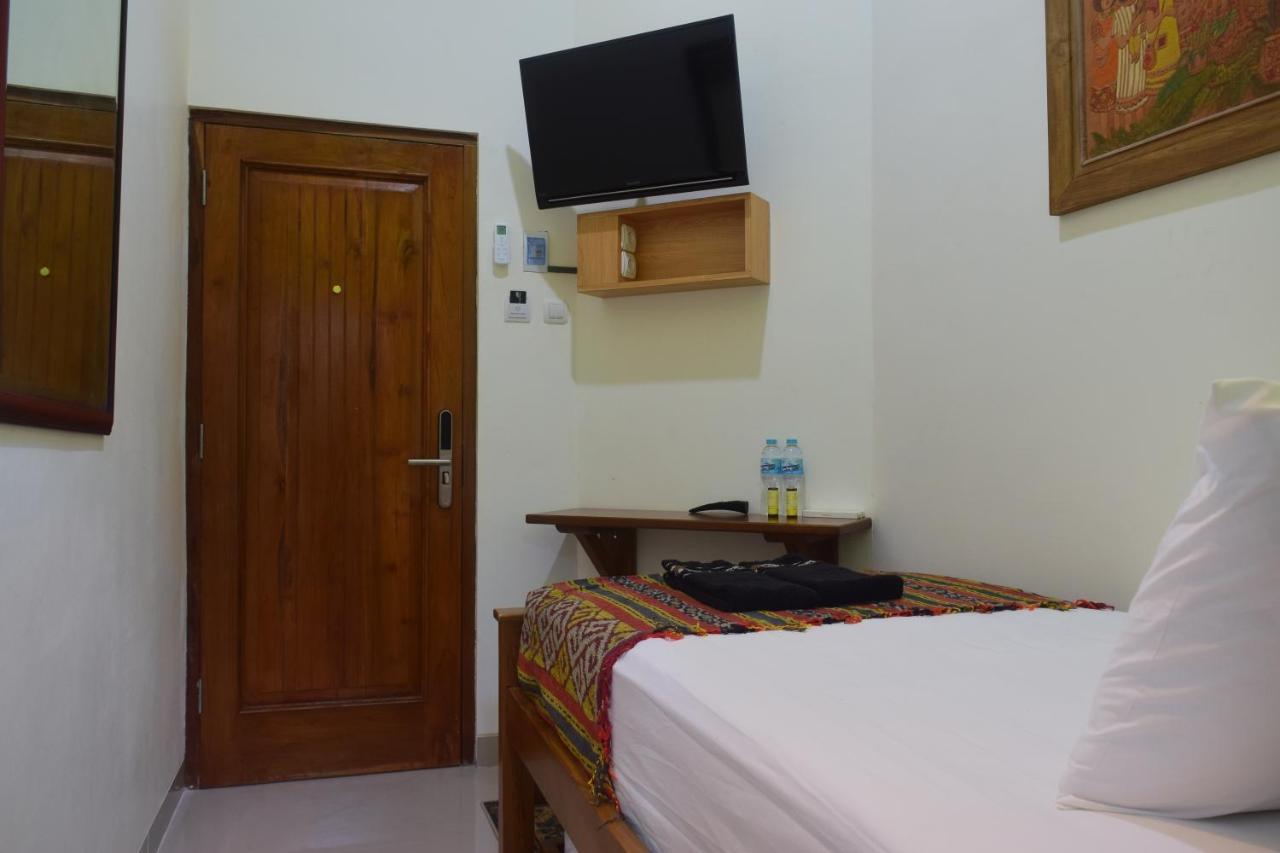 The Cabin Hotel Ambasador Yogyakarta Dış mekan fotoğraf